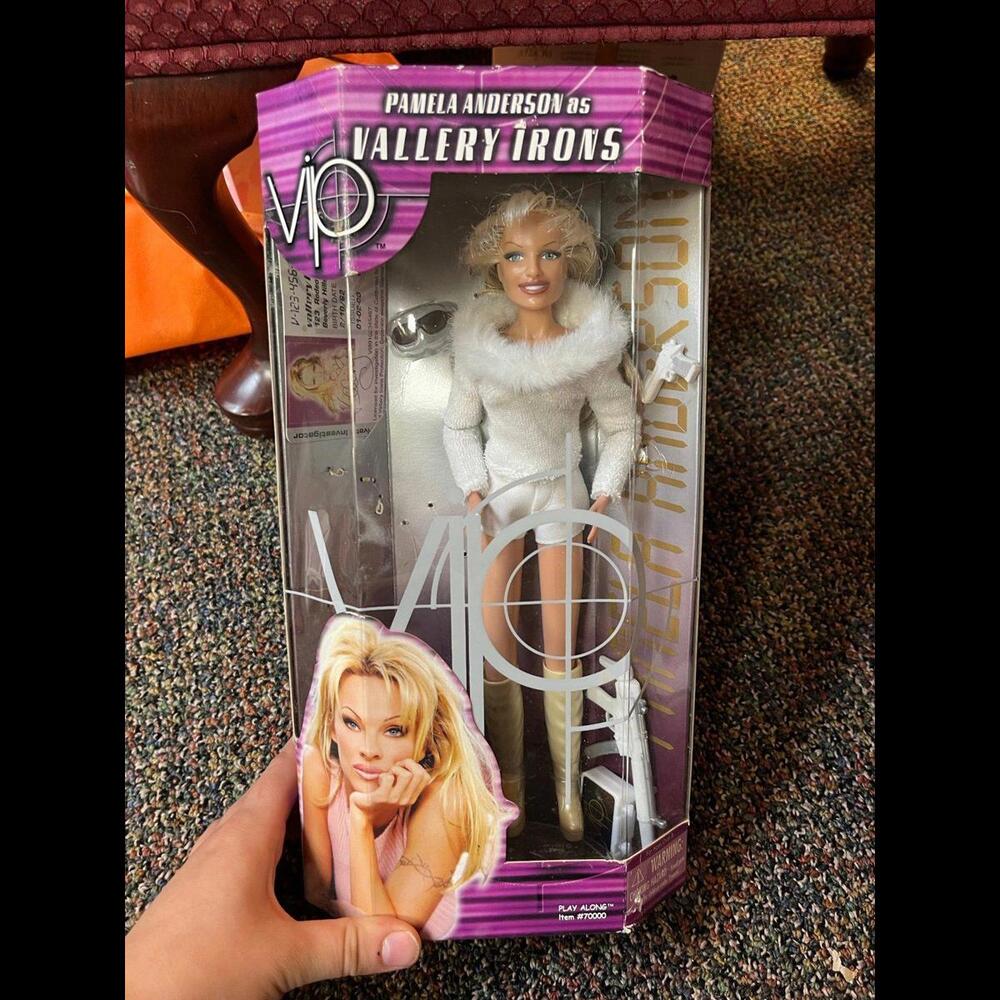 1990s Pamela Anderson VIP Vallery Irons (Barbie Style Fashion Doll) Play Along